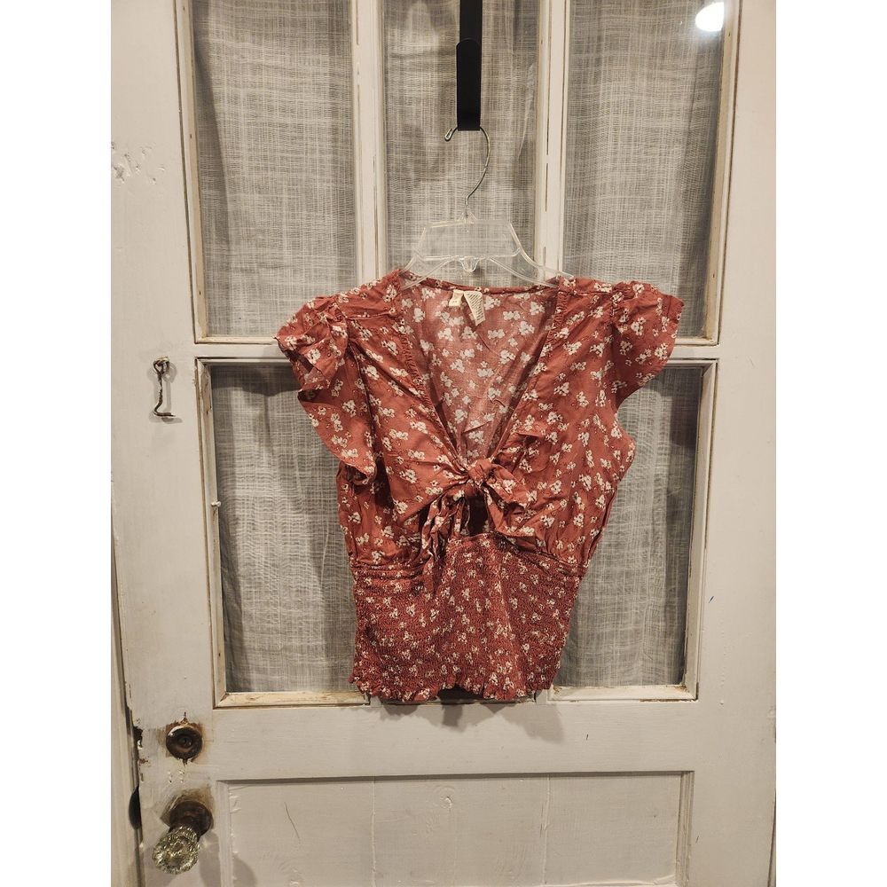 Japna Red & White Floral V-Neck Women's‎ Blouse Size Medium